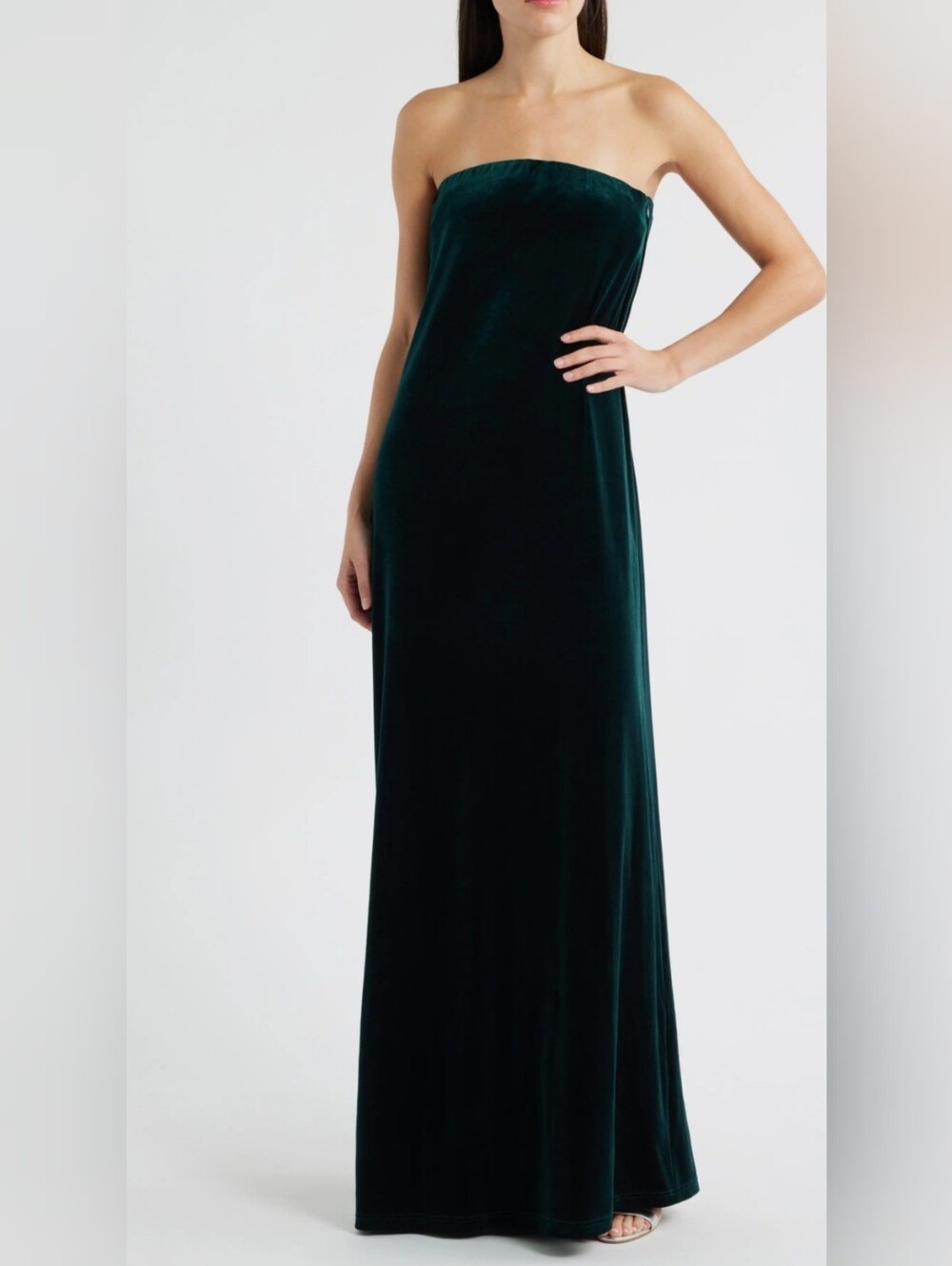 LUCY PARIS * Breanna Strapless Velvet Gown